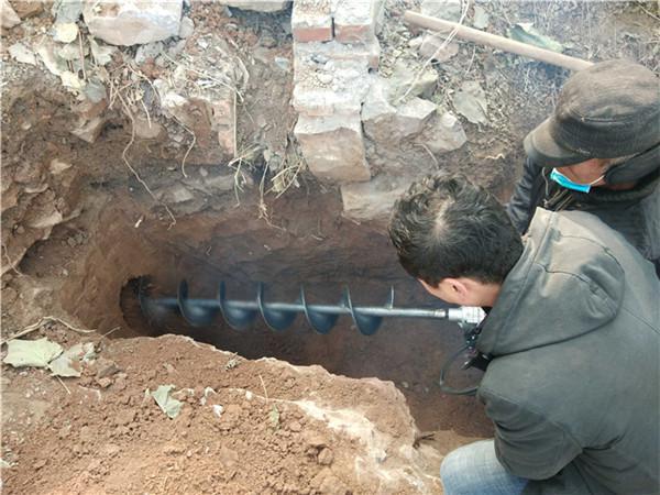 橫向鉆孔機(jī)路下穿管正好