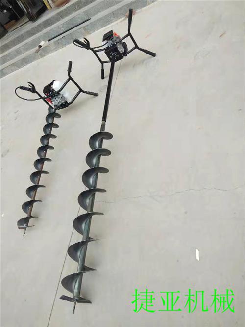 小型掏樁機只為清樁芯為目標(biāo)