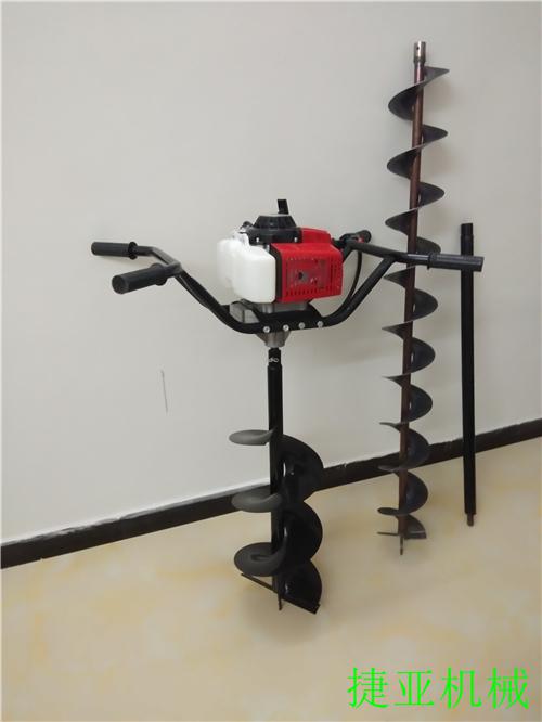 小型挖坑機(jī)植樹領(lǐng)域名氣大