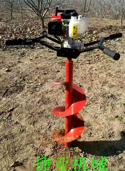 小型挖坑機正確植樹步驟