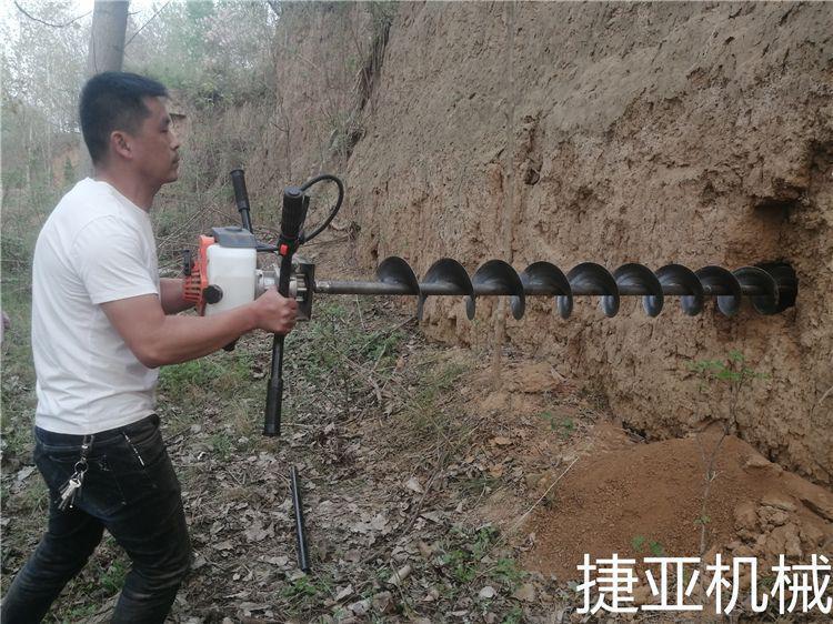 小型鉆坑機(jī)地下掏洞穿管方便