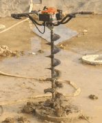 小型掏洞機(jī)樁孔泥土掏干凈